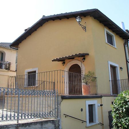 Il Pagliarello Di Villa San Giovanni San Demetrio ne' Vestini Exterior foto